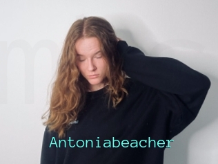 Antoniabeacher