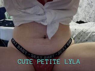 CUTE_PETITE_LYLA