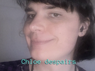 Chloe_despairs