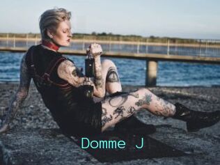 Domme_J