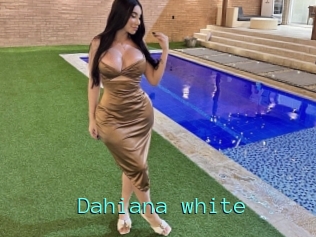 Dahiana_white