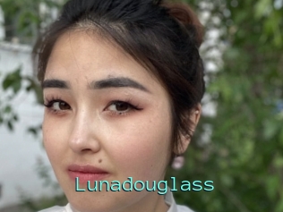 Lunadouglass