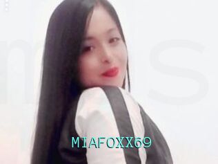 MIAFOXX69