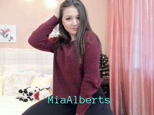 MiaAlberts