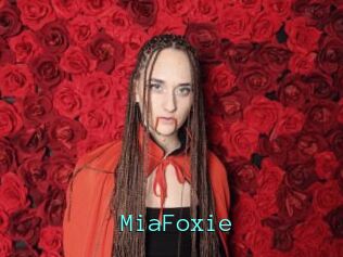 MiaFoxie