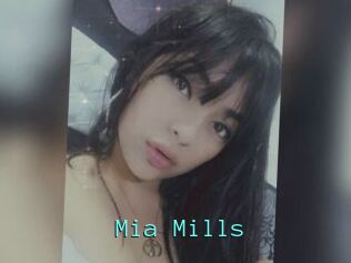 Mia_Mills