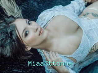 MiaaSttonne