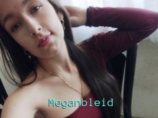 Meganbleid