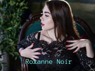 Roxanne_Noir