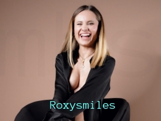 Roxysmiles